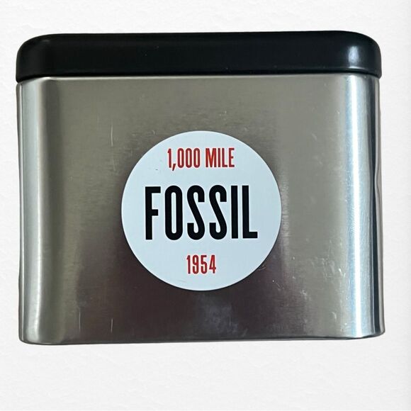 New With Tags Fossil Carlie Three Hand Date Eco Leather Watch - Picture 4 of 9